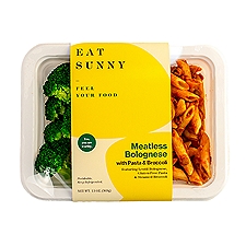 Eat Sunny Meatless Bolognese w/ Pasta & Broccoli