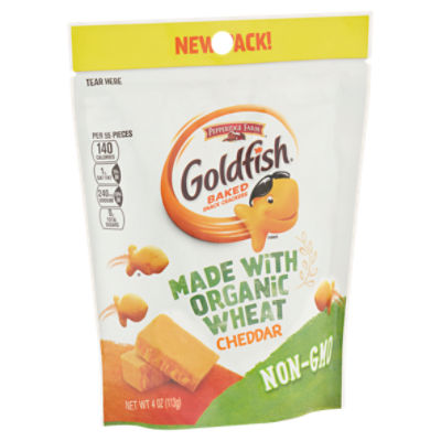 Pepperidge Farm Goldfish Made with Organic Wheat Cheddar Baked Snack Crackers, 4 oz