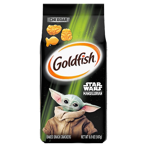 Goldfish Star Wars the Mandalorian Cheddar Baked Snack Crackers Limited Edition, 6.6 oz