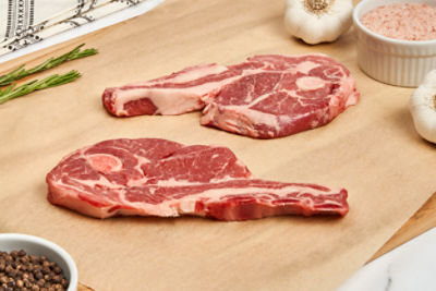 Nature's Reserve Shoulder Chop Round Bone-in Combo, 1 pound
