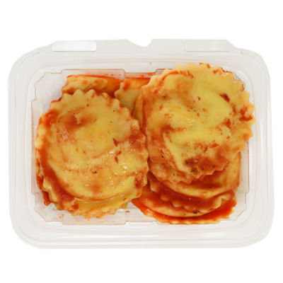 Fresh Made Cheese Ravioli with Marinara Sauce