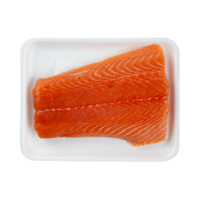 Fresh Tray Wrapped Norwegian Salmon Fillet, 1 Pound