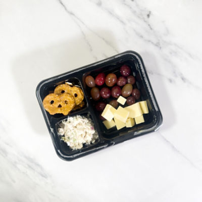 Di Bruno Bros. Chicken Salad Snack Pack