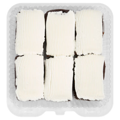 Mini Chocolate Cake with Vanilla Icing, 6 Pack