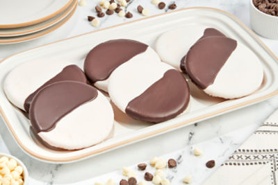 Morton Williams Black and White Cookie, 4 oz