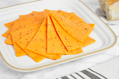 Black Bear Hot Pepper Buffalo Wing Cheddar Cheese