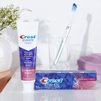 Crest 3D White Glamorous White Teeth Whitening Toothpaste, 3.8 oz