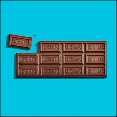 HERSHEY'S Holiday Milk Chocolate Candy Bar, 16 oz