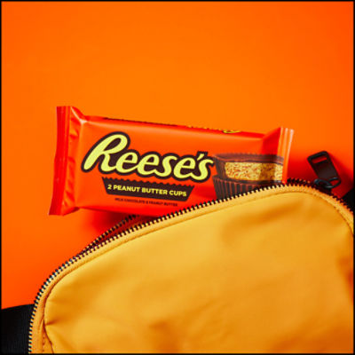 Reese's Milk Chocolate & Peanut Butter Cups Full Size, 1.5 oz, 6 count