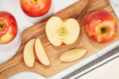 Fresh Sugar Bee Apple