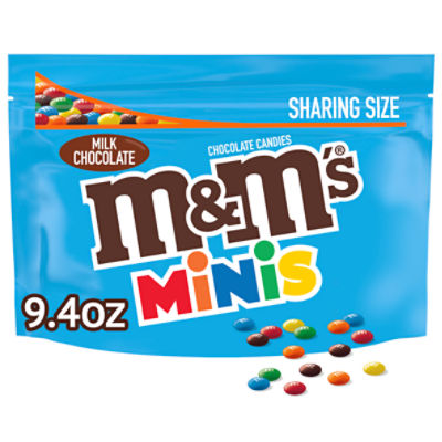 M&M'S Peanut Chocolate Snack Mix Sweet & Salty Sharing Size 7.7 Ounce Pouch, Packaged Candy