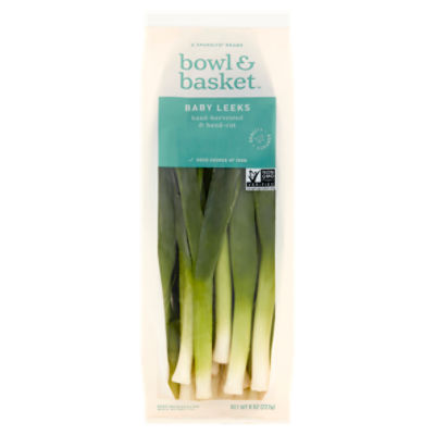 Bowl & Basket Baby Leeks, 8 oz