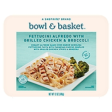 Bowl & Basket Fettucini Alfredo with Grilled Chicken & Broccoli, 12 Ounce