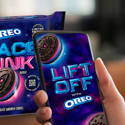 Oreo Space Dunk Chocolate Sandwich Cookies Limited Edition, 10.68 oz