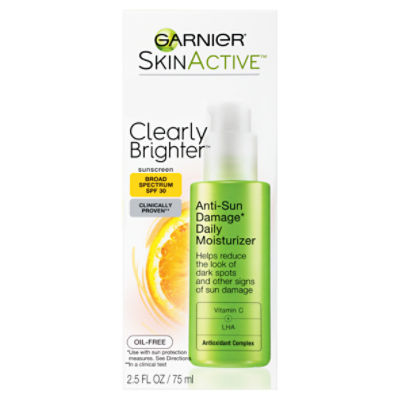 Garnier SkinActive Clearly Brighter Broad Spectrum Daily Moisturizer Sunscreen, SPF 30, 2.5 fl oz
