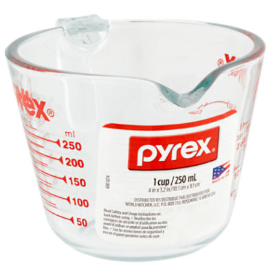 Pyrex Prepware 1-qt. Mix 'n' Measure Measuring Cup