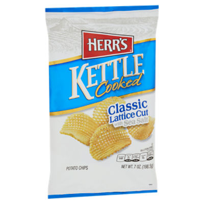 Herr's Kettle Cooked Classic Lattice Cut with Sea Salt Potato Chips, 7 oz