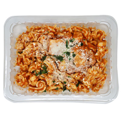Fresh Made Vodka Pasta with Grilled Chicken - Sold Cold, 16 oz