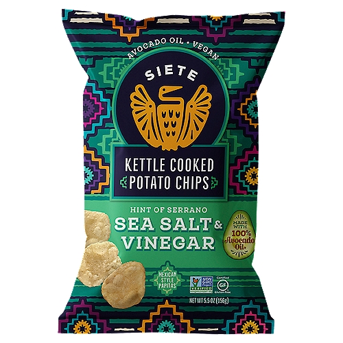 Siete Sea Salt & Vinegar Kettle Cooked Potato Chips, 5.5 oz
Going grain free meant that this third-generation Mexican-American family from South texas could no longer eat many of their favorite foods. So, veronica began to create grain free dishes her whole family could enjoy.
When their grandma campos said I that veronica's first creation, a grain free almond flour tortilla, tasted I better than her own homemade flour tortillas, the family realized they had something special. In 2014, with their grandma's stamp of approval, siete was born.