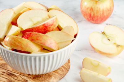 Apple, Honeycrisp (1lb) – The Good Earth Food Co-op