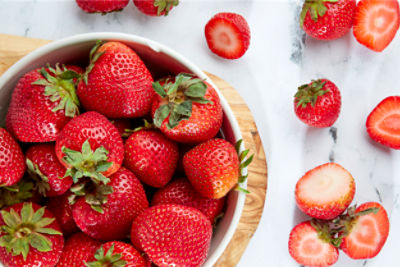 Fresh Strawberries & Organic Strawberries