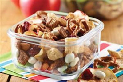 Apple Crunch Snack Mix