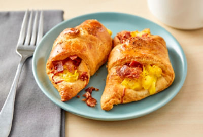 Bacon,EggandCheeseBreakfastSandwiches.jpg