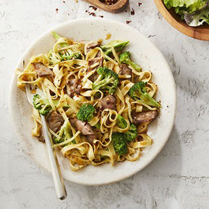 BeefandBroccoliwithFettuccine.jpg