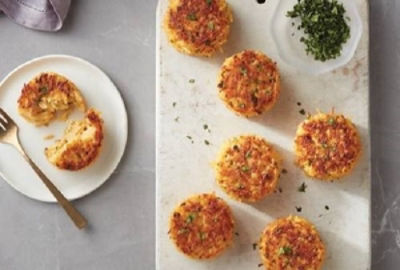 Cheddar Broccoli Rice Cakes