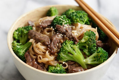 Chinese Beef and Broccoli Noodles