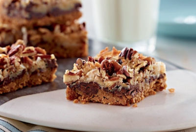 ChocolateChunkMagicCookieBars.jpg