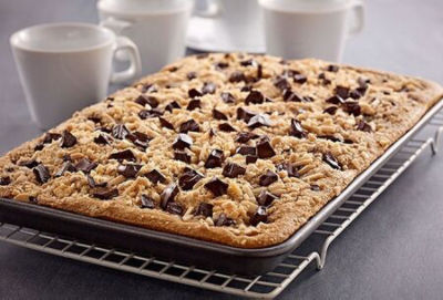 Chocolate Chunk Streusel Coffee Cake