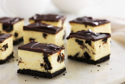 Chocolate Cookie Cheesecake Bites