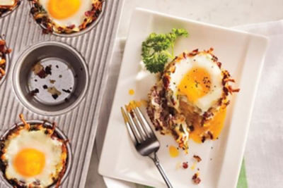 Corned Beef Hash ’n Egg Cups