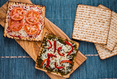 DIY Matzah Pizza