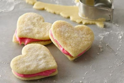 Easy Valentine Sandwich Cookies