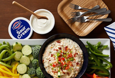 FAGE Sour Cream, Bacon & Jalapeño Dip