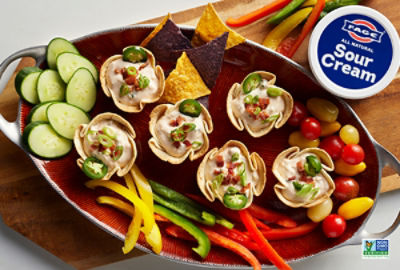 FAGE Sour Cream Queso Cups