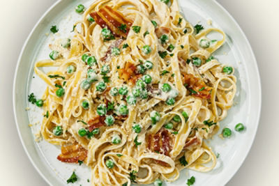 Fettuccini Alfredo with Pancetta & Peas