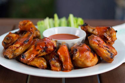 Frank_s_redhot_original_buffalo_chicken_wings.jpg