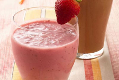 Fresh Strawberry Smoothies