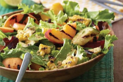 Grilled Peach, Corn and Zucchini Salad