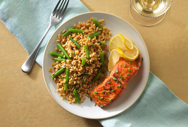 Grilled Salmon with Green Bean Salad