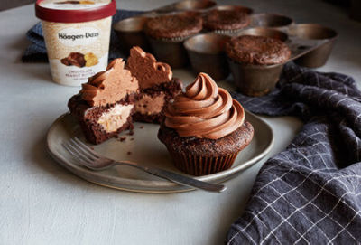 Häagen-Dazs® Chocolate Ice Cream Cupcakes