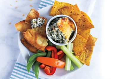 Hot Spinach and Kale Dip with Fresh Veggies