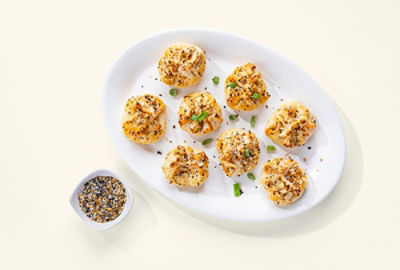 Mini Everything-Spiced Potato Knish