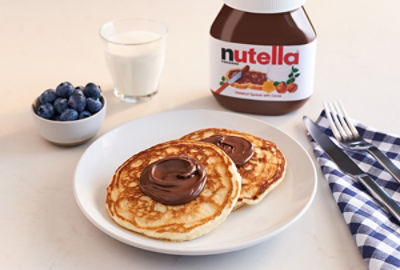 MiniPancakeswithNUTELLA®HazelnutSpread.jpg