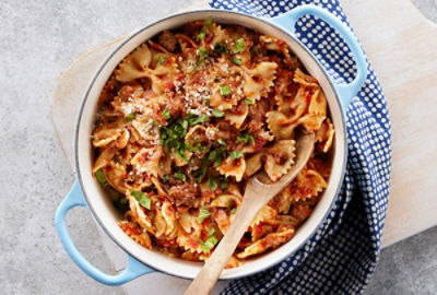 One Pot Tomato Basil Pasta