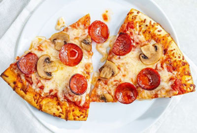 Pepperoni & Mushroom Pizza