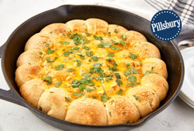 Pull-Apart Biscuits with Cheesy Chicken Enchilada Dip